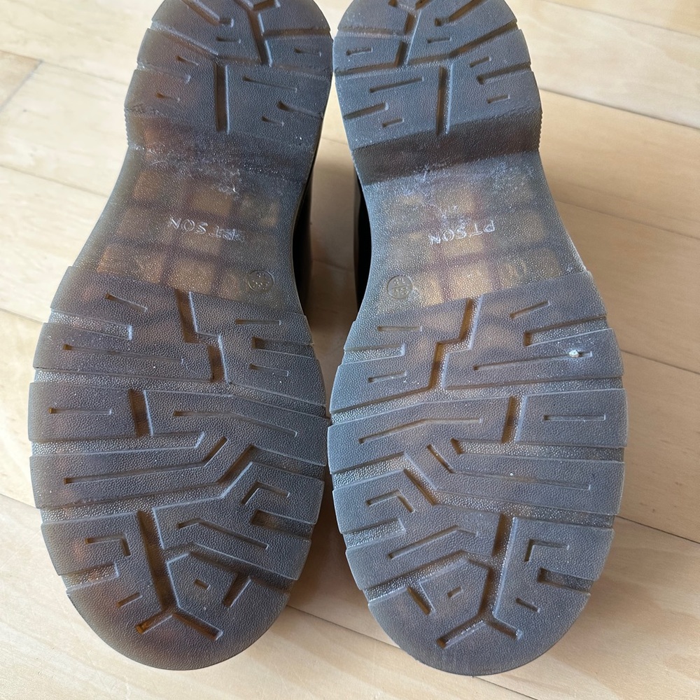 Platform Loafer - Picture 3 of 3